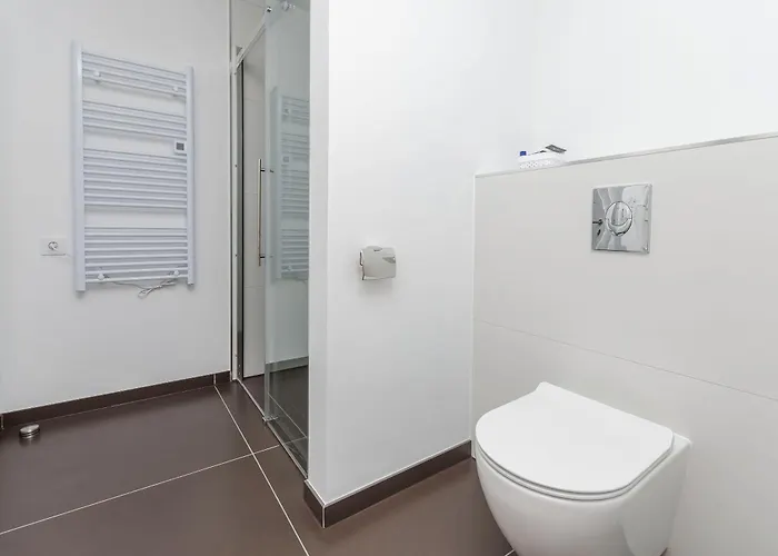 Oldtown With Parking Vodice